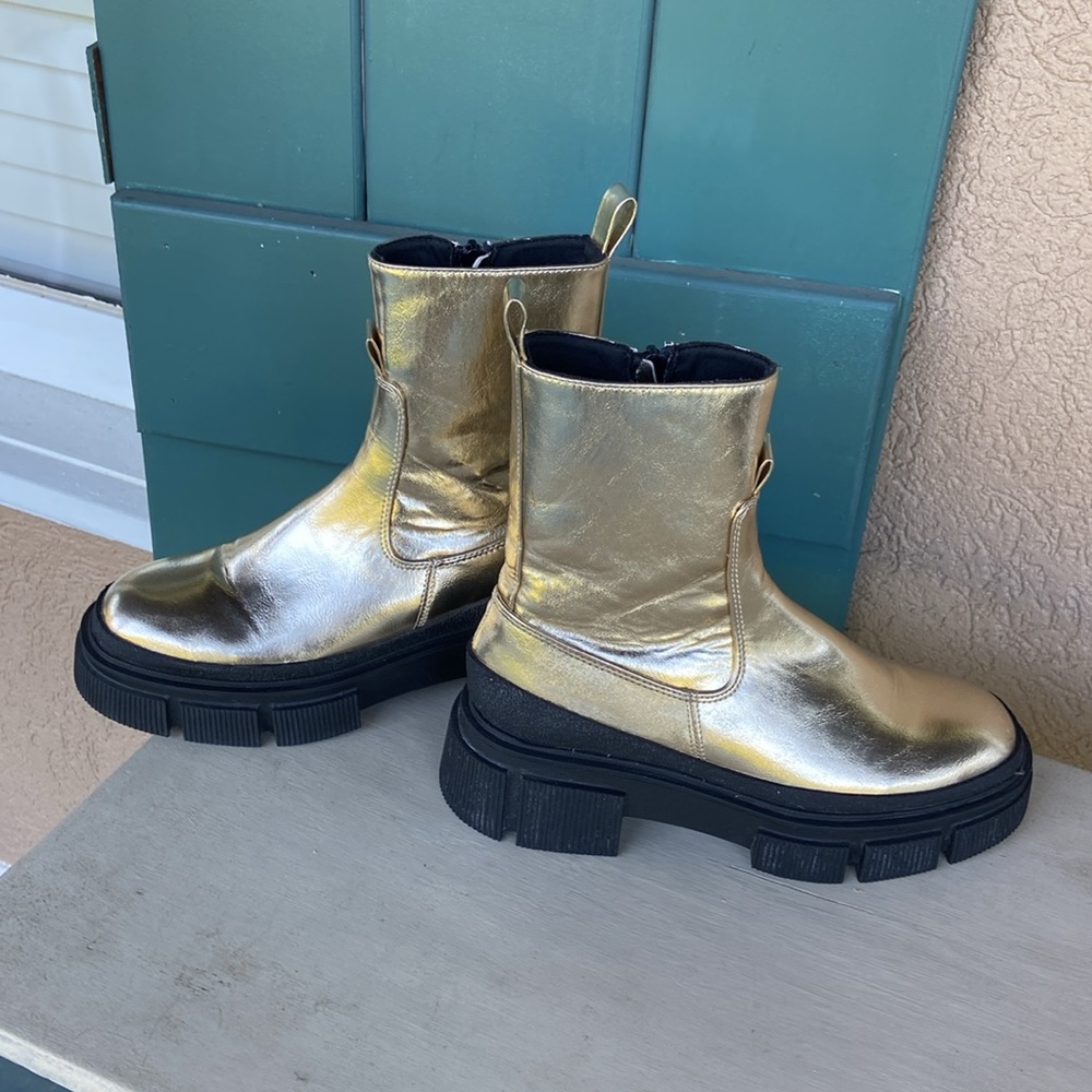ZARA Gold platform lug sole boots. Size 36‎ - Picture 2 of 8